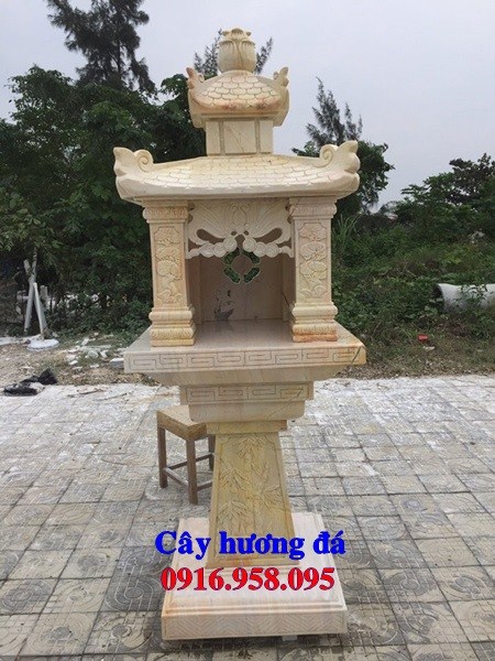 Hình ảnh bàn miếu thờ ông thiên địa thần linh bằng đá vàng đẹp