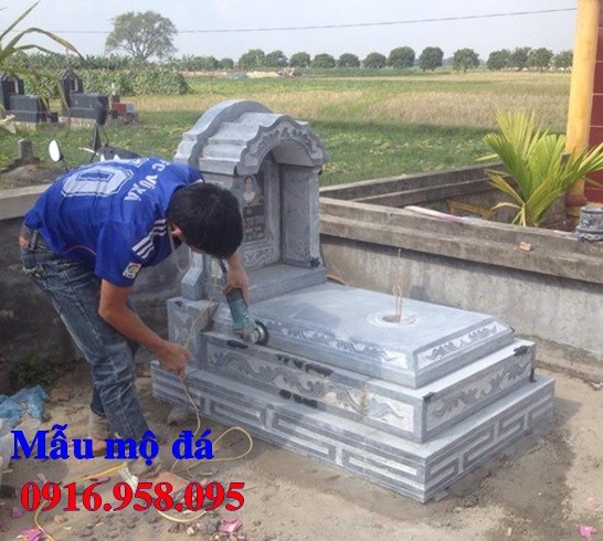 Mẫu Mộ tam cấp bằng đá xanh Thanh Hóa đẹp bán tại Đồng Tháp