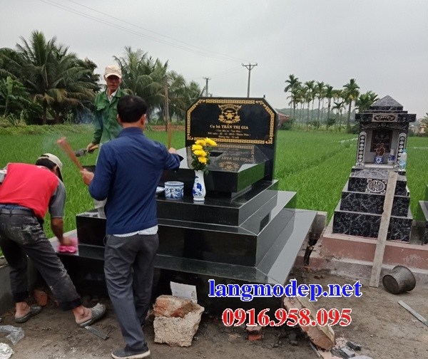 Mẫu Mộ đá granite nguyên khối đẹp bán tại Đồng Tháp