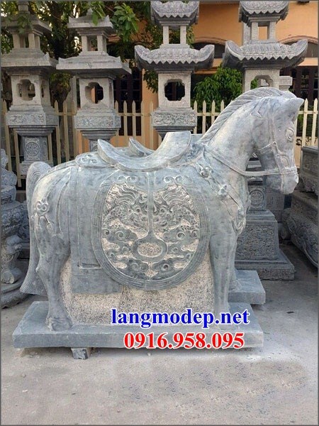 Mẫu ngựa nhà thờ họ đình đền chùa miếu bằng đá xanh tại Bạc Liêu