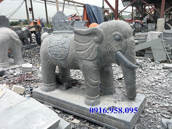 Mẫu voi phong thủy nhà thờ họ đình đền chùa miếu bằng đá tại Long An