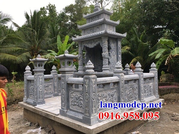 Mẫu cây hương nghĩa trang gia đình dòng họ bằng đá thiết kế đơn giản bán tại Đắk Lắk