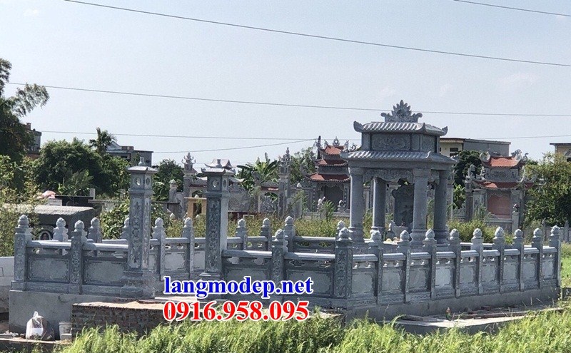 Mẫu khu lăng mộ đá tại Bình Định