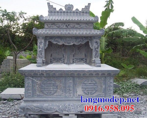 Mẫu mộ đôi gia đình hai mái bằng đá mỹ nghệ Ninh Bình tại Hậu Giang