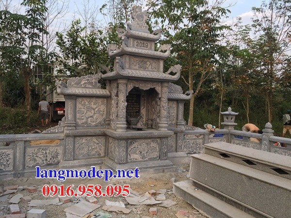 Cây hương thờ chung nghĩa trang gia đình dòng họ bằng đá tại Cà Mau