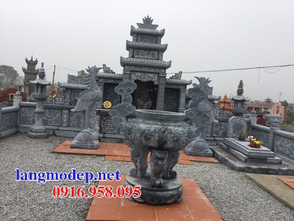 Mẫu kỳ đài thờ chung nghĩa trang gia đình dòng họ bằng đá thiết kế hiện đại tại Đà Nẵng