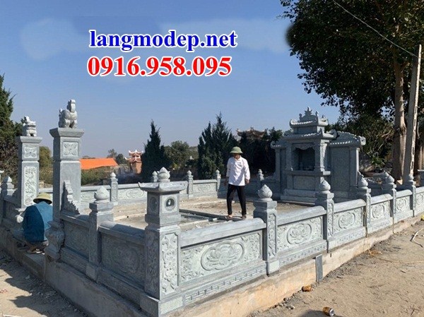 Mẫu lan can hàng tường rào khu lăng mộ nghĩa trang gia đình dòng họ bằng đá mỹ nghệ Ninh Bình tại Hậu Giang