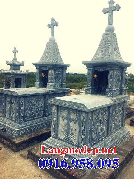 mộ đá công giáo đạo thiên chúa kích thước đẹp bằng đá chạm khắc tinh xảo bán tại Bạc Liêu