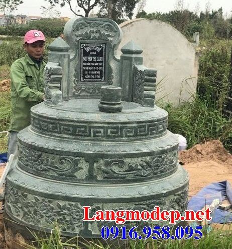 Mẫu mộ cụ tổ tròn khu nghĩa trang gia đình dòng họ bằng đá xanh rêu đẹp tại Khánh Hòa