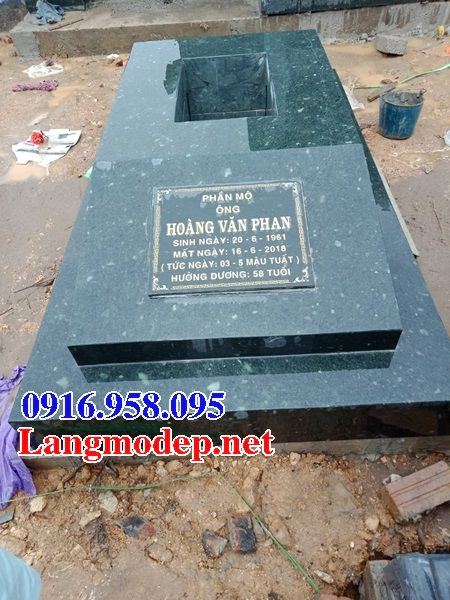 Mộ tròn tam cấp bằng đá granite xanh rêu cao cấp đẹp bán tại Lâm Đồng