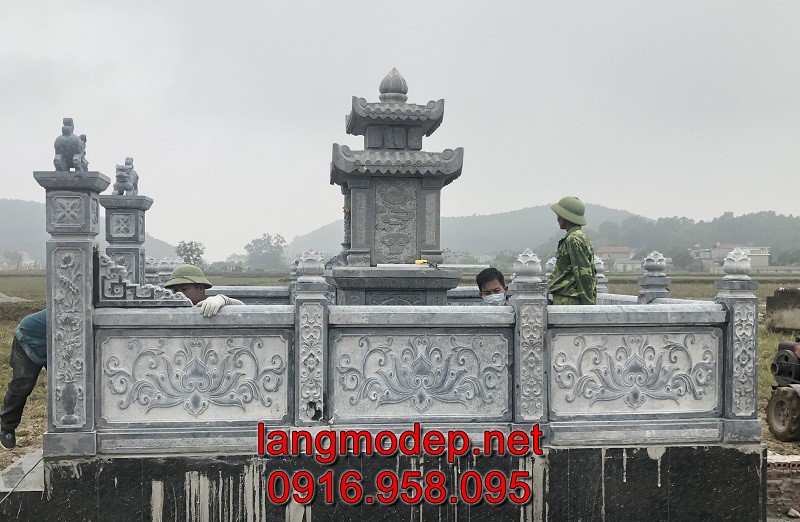 Hàng rào đá bán tại Nam Định được chạm khắc hoa văn tinh xảo, đẹp mắt