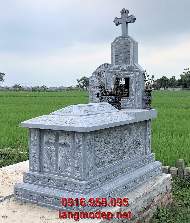 Cơ sở đá mỹ nghệ Ninh Vân chuyên chế tác mộ đá công giáo bền đẹp, giá tốt, uy tín, chất lượng