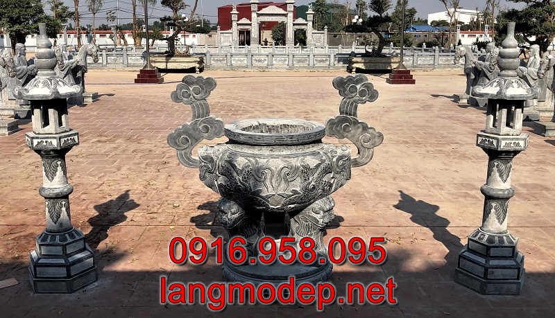 Lư hương là một vật phẩm thờ cúng mang ý nghĩa tâm linh vô cùng to lớn