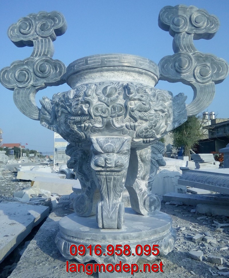 Nghê đỉnh hương đá xanh bền đẹp vĩnh cửu với thời gian và mang đậm giá trị tâm linh cao quý