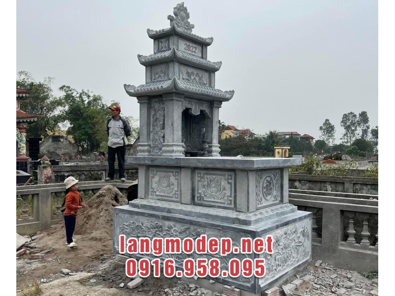 Mộ 3 mái làm bằng đá tự nhiên đẹp chuẩn phong thuỷ, bền vững với thời gian và mang đậm giá trị tâm linh cao quý