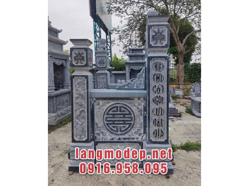 Mẫu trụ cổng đá lăng mộ có hoa văn, hoạ tiết trang trí, chạm khắc kênh bong, tỉ mỉ, sắc nét, nổi bật