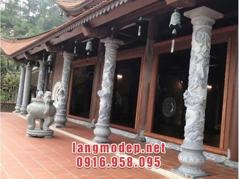 Mẫu cột hiên tròn chạm rồng tinh xảo, nổi bật