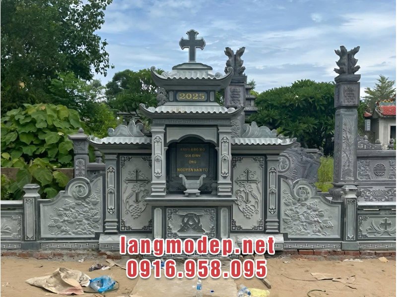 Mẫu lăng thờ đá công giáo 2 mái sang trọng, độc đáo, bền đẹp, ý nghĩa