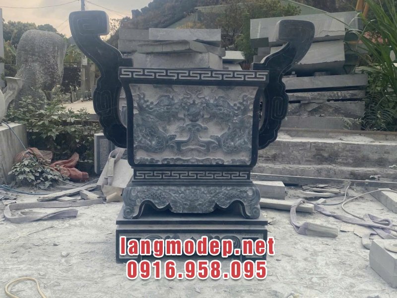 Mẫu lư hương đá vuông xanh đen vững trãi, trang nghiêm, cổ kính, giá tốt