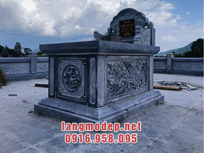 Mẫu mộ ngai đá xanh đen tinh tế, nhỏ gọn, chuẩn phong thuỷ, giá tốt năm 2025