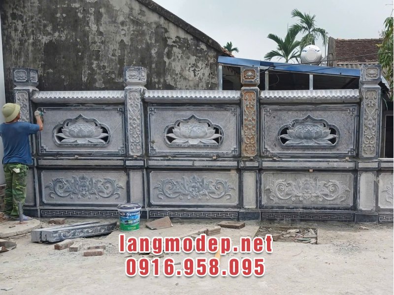 Mẫu tường rào nhà thờ họ bằng đá tự nhiên bền đẹp, giá tốt năm 2026