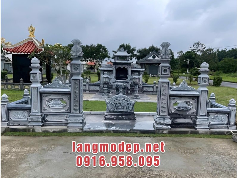 Tổng thể khuôn viên nghĩa trang mang vẻ đẹp tôn nghiêm, trang trọng, hài hoà và  thống nhất, chuẩn phong thuỷ