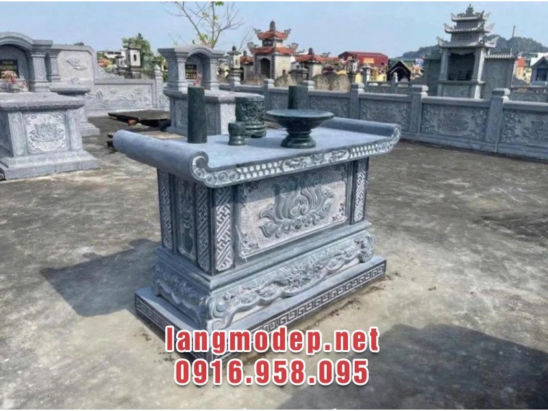 Mẫu bàn lễ đá khu lăng mộ bền bỉ, sang trọng, cổ kính, giá tốt năm 2026