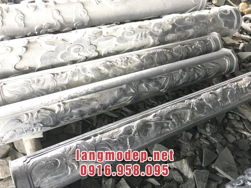Cột hiên nhà thờ họ đá xanh đen bền đẹp vĩnh cửu với thời gian và mang lại giá trị tâm linh, phong thuỷ sâu sắc